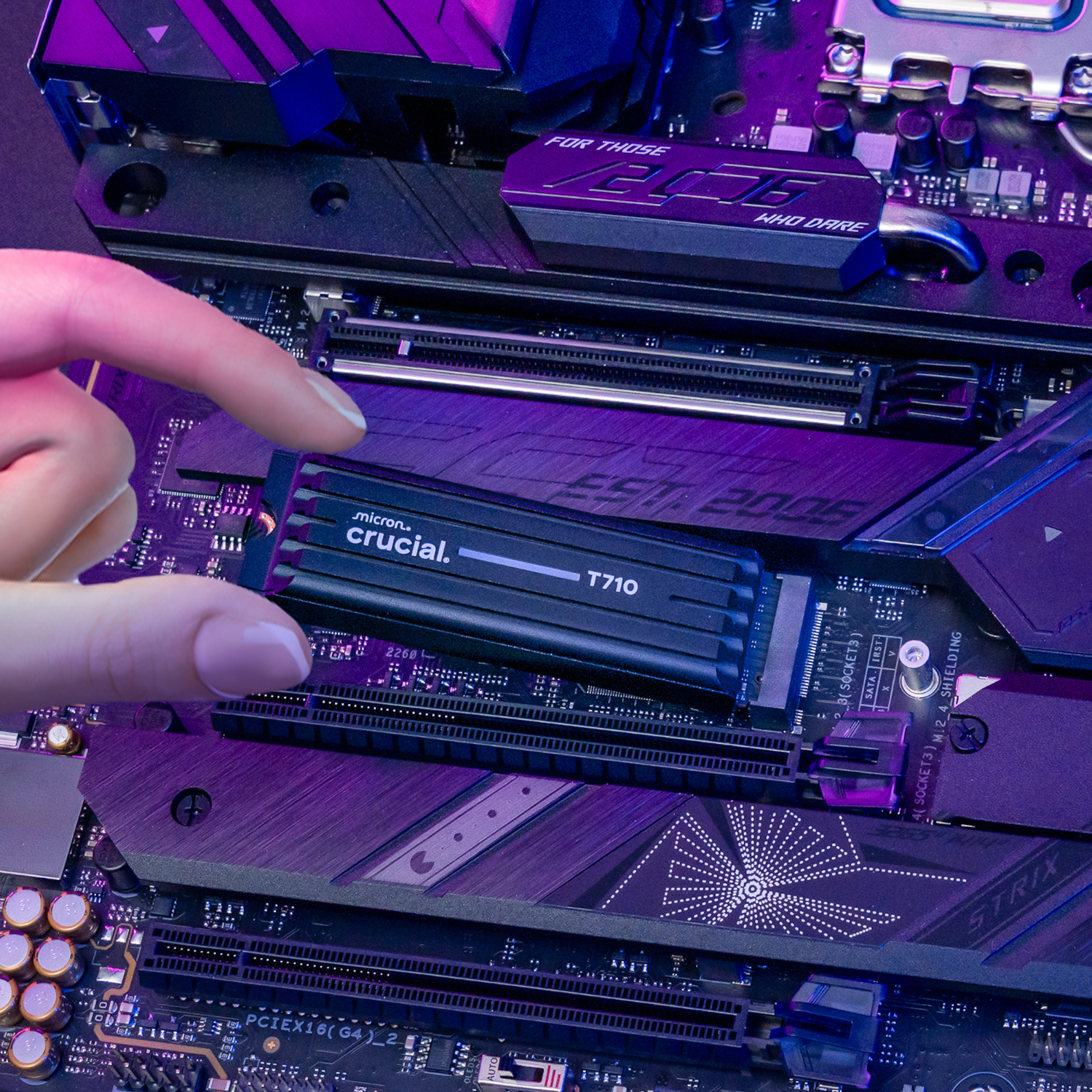 Crucial T710 1TB M.2 NVMe Gen5 NAND SSD with Heatsink - Image 5