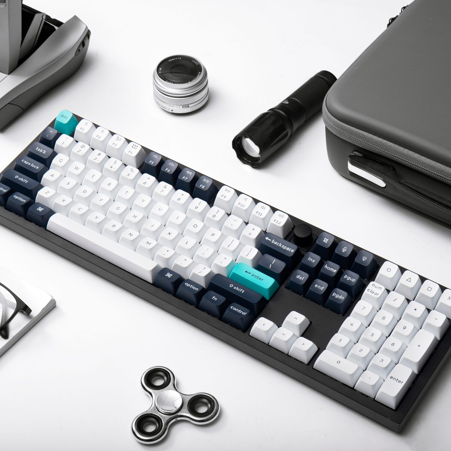 Keychron Q6 Max 100% Full Assembled Knob Red Switch Hot-Swap Gateron Jupiter RGB Wireless Keyboard - Black - Image 7